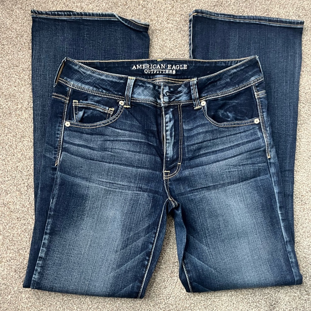 American Eagle kick boot Jeans